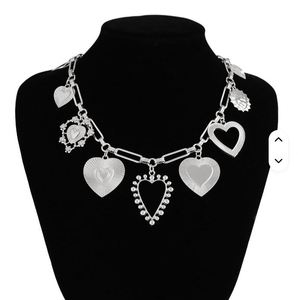 Collier de sport pour filles, bijoux de cou, pendentif d'amour, décoration esthétique, colliers à sensation métallique, accessoires de chaîne pour femmes - Product Image 6