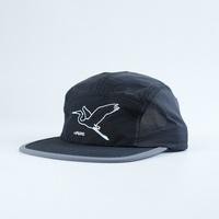 Casquette de camping non structurée à 5 panneaux, couleur personnalisée et logo brodé, visière incurvée, en nylon, unisexe, pour le sport