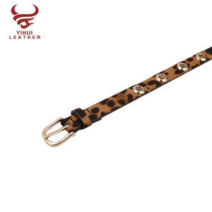 2022 nuovo stile di Design leopardo Pu <span class=keywords><strong>cintura</strong></span> da donna <span class=keywords><strong>oro</strong></span> metallo occhielli cinture da donna <span class=keywords><strong>per</strong></span> il <span class=keywords><strong>vestito</strong></span> - Product Image 4