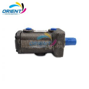 Pompa Oli YB-D5/3 Tahan Lama Pompa Vane Ganda untuk Polar YB-D5/3 2 Lubang Ventilasi Pompa Oli Suku Cadang Mesin Pemotong Polar - Product Image 3