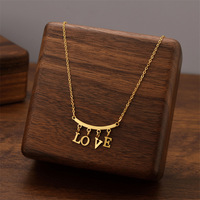 Collar de Joyería de Moda con Cadena Delgada y Dije LOVE Chapado en Oro de 18k, de Acero Inoxidable Antideslustre, para Regalo del Día de San Valentín Q177