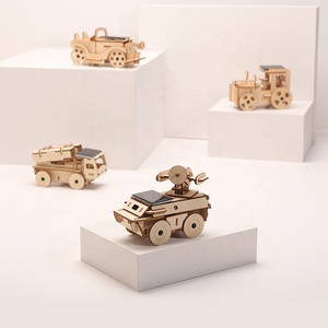 Kit <span class=keywords><strong>de</strong></span> Modélisme DIY 3D en Bois <span class=keywords><strong>de</strong></span> Camion Militaire Blindé à Énergie Solaire avec Radar, Jouet Éducatif Scientifique STEM, Cadeau pour les Amateurs - Product Image 4