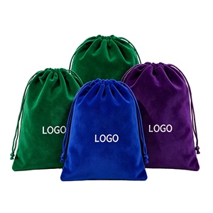 Sac à cordon en velours avec logo personnalisé, pochette à bijoux en velours, sac cadeau en gros pour le rangement des bagues, boucles d'oreilles et colliers - Product Image 1