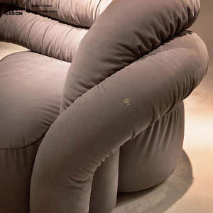 Nouveau design de canapé minimaliste italien classique en tissu, fauteuil inclinable créatif et luxueux pour villa, combinaison de chaises individuelles pour la maison - Product Image 3