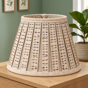 โคมไฟผ้าฝ้ายพรีเมียมแบบยืดหยุ่น |   โคมไฟผ้าทรงเรียวทำมือ พร้อมลายปักมือและขอบผ้าธรรมชาติ - Product Image 4