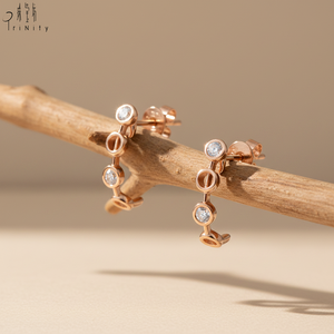 Pendientes Minimalistas Hechos a Mano, Exquisitos, de Oro Rosa Sólido de 18K con Diamantes Naturales Reales, los Más Populares del Mayorista - Product Image 6
