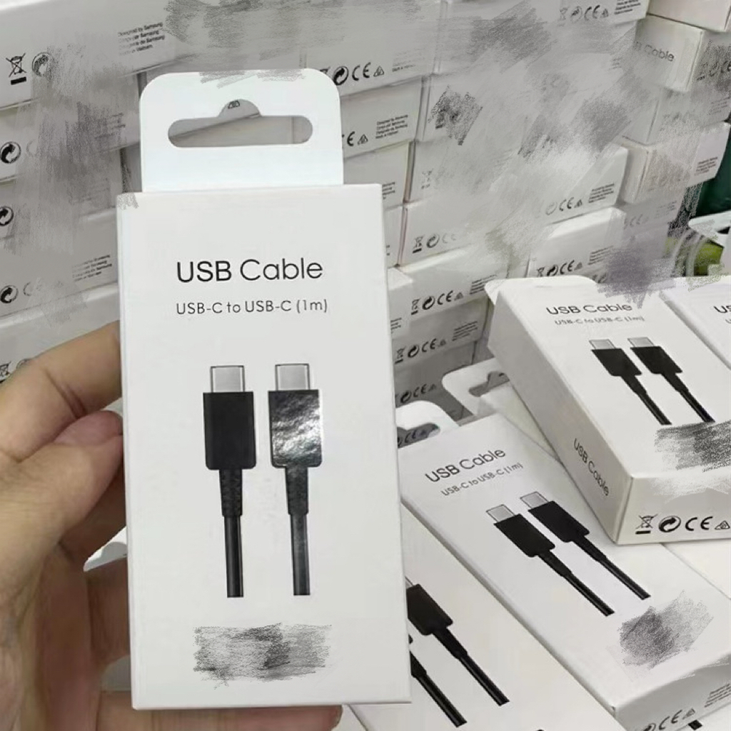 1M Type-C (Noir) avec emballage
