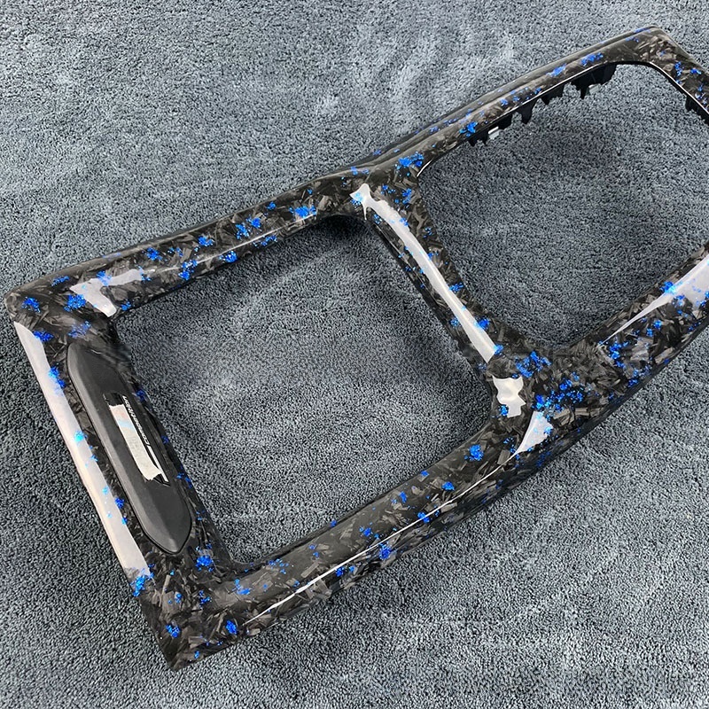 Fibra de carbono forjada