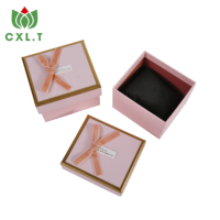 Boîte cadeau cosmétique en papier rigide personnalisée, traitement de surface spécial, boîte d'emballage pour ensembles de soins de la peau et de maquillage de luxe