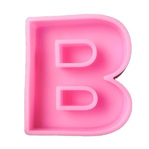 Decoración del hogar letras de silicona molde <span class=keywords><strong>para</strong></span> pastel grueso 27 piezas 6 pulgadas de altura letras mayúsculas A a Z moldes de vela de fundición de resina - Product Image 1