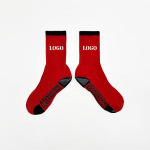 Sports ocken aus massiver Baumwolle Jugend crew Bequemer, atmungsaktiver, verdickter Boden für das tägliche Fitness studio Benutzer definiertes Logo Gestickte rote Socke - Product Image 1