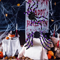 Grande toile en plastique d'araignée en peluche phosphorescente Halloween décoration extérieure accessoires d'araignée poilue pour les décorations de fête dans la cour