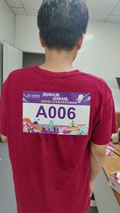 หมายเลขเสื้อแข่งเด็กกันน้ำพิมพ์โลโก้ตามสั่ง พร้อมพิมพ์ดิจิทัลบนกระดาษไทเวค สำหรับการแข่งขันวิ่งมาราธอน - Product Image 5