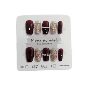 Lot de 10 faux ongles portables S061 Rouge Ciel Étoilé Courts avec Chaîne Échelle Strass Luxe Léger Mariage Haut de Gamme Élégant Résine Blanchissante - Product Image 5