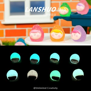 Muñeco en miniatura Lanshuo 3D que brilla en la oscuridad, juguete de resina para niños, decoración de dibujos animados - Product Image 1