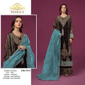 Costume pakistanais très demandé en tissu georgette avec broderie et travail de sequins, costume de mariage salwar disponible en gros - Product Image 2