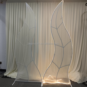 Arco de Metal Luminoso con Luces LED Blancas para Fiestas, Fondo de Escenario para Bodas con Diseño de Algas Marinas - Product Image 3