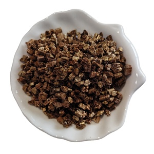 <span class=keywords><strong>Vermiculite</strong></span> marron de haute qualité, ignifuge, adaptée à l'agriculture, en flocons, panneau d'isolation réfractaire - Product Image 1