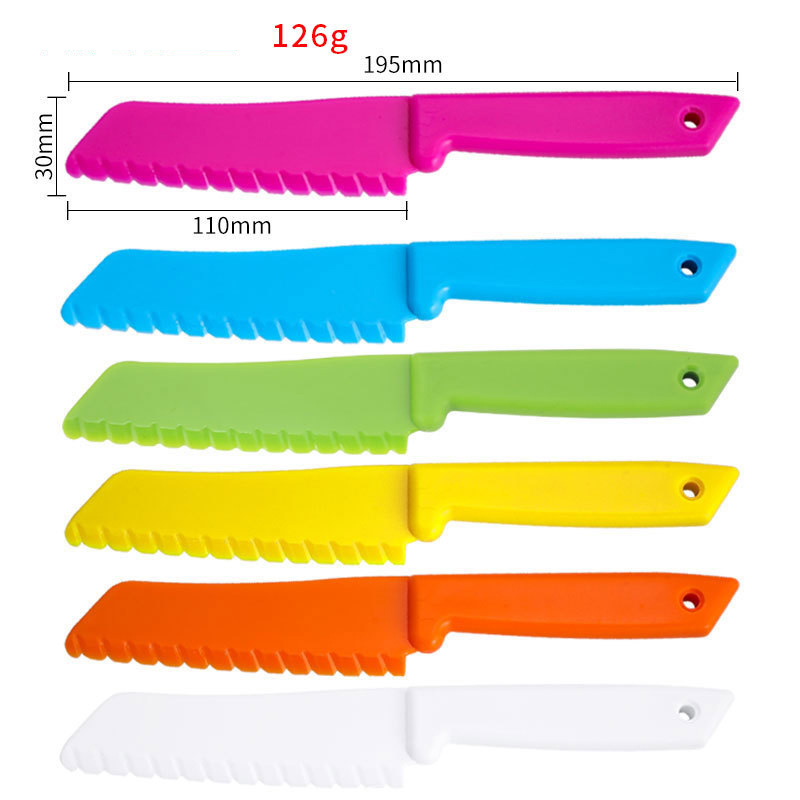 flat plastic knife