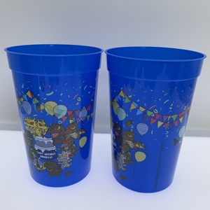 Bicchiere da Stadio in Plastica Usa e Getta Senza BPA Colorato Prodotto Promozionale 22OZ Bicchiere da Caffè Riutilizzabile con Coperchio - Product Image 6