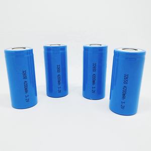 Batterie cylindrique LiFePO4 de haute qualité, capacité réelle 32650 4200mAh 3.2V, cellules de batterie lithium-ion pour jouets, lampes de poche - Product Image 1