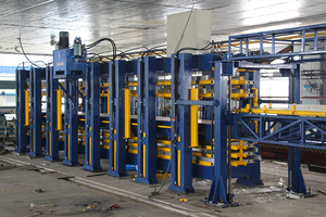 Attrezzatura per Pannelli Sandwich in Poliuretano Discontinuo, Macchinario per Pannelli <span class=keywords><strong>3</strong></span>+<span class=keywords><strong>3</strong></span>, Macchina per la Produzione di Pannelli PUF - Product Image 3