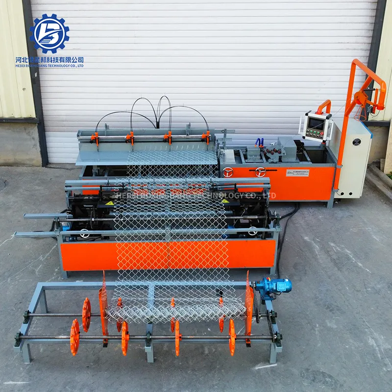 Machine de fabrication de clôture à mailles de chaîne entièrement automatique à fil unique à prix d'usine