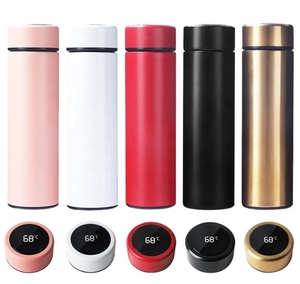 Bouteille d'eau isotherme numérique LED en acier inoxydable de 500 ml avec affichage de la température et capteur – Vente en gros - Product Image 1