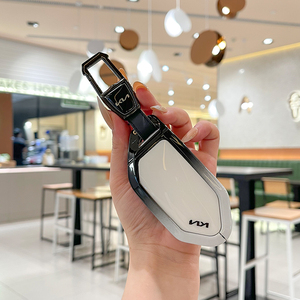 Funda de Silicona y Aleación de Zinc para Llaves de Coche <span class=keywords><strong>KIA</strong></span> NEW KN EV5 Sportage R EV9 <span class=keywords><strong>GT</strong></span>-<span class=keywords><strong>Line</strong></span> Carnival, con Anillo para Llaves - Product Image 5