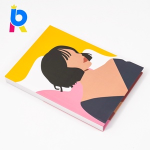Carnet à couverture rigide personnalisé sur mesure avec reliure parfaite, en papier, format personnalisé, pour la gratitude - Product Image 1