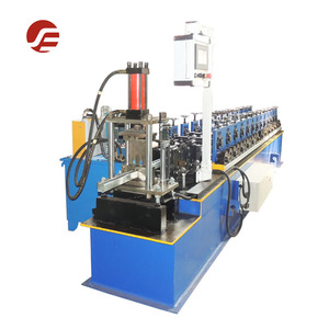 Rouleau automatique de guidage de porte coulissante de <span class=keywords><strong>volet</strong></span> <span class=keywords><strong>roulant</strong></span> formant la ligne rail de guidage canal C profilé en U fabrication à froid formant la machine - Product Image 3