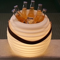 Bar à vin portable en forme de tonneau à vin LED rechargeable et étanche, seau à champagne avec poignée, haut-parleur Bluetooth, seau à glace lumineux