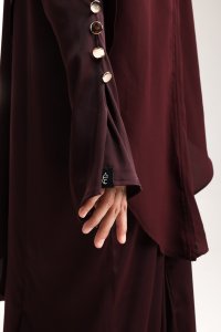 Ensemble Abaya en Soie Royale Élégant Effet Ombré avec Poignets Plissés, Idéal pour le Wudhu et le Quotidien - Product Image 5