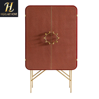 Meuble de maison design, rouge, luxe, avec pieds en métal doré, buffet à double porte, armoire pour villa, hôtel, salon