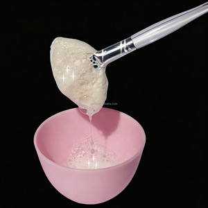Cepillo de Pelo de Cabra Natural Suave y Esponjoso para el Cuidado de la Piel con Tazón para Mezclar Mascarillas, Kit de 2 Piezas para Aplicar Mascarillas Faciales de Arcilla DIY - Product Image 1