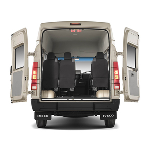 Precio de Fábrica <span class=keywords><strong>Iveco</strong></span> Minibús Manual 2.5T Diésel 5-<span class=keywords><strong>9</strong></span> Asientos Furgoneta Comercial Ideal para Logística, Transporte de Pasajeros y Modificación - Product Image 3