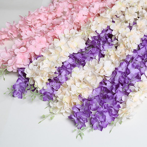 Guirnaldas de Glicinia Artificiales Lichao de 110 cm, Flores de Seda Realistas para Decoración de Bodas y Hogar - Product Image 3