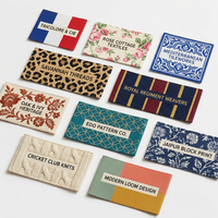 Étiquette tissée personnalisée de luxe pour vêtements, en coton sergé damassé, avec logo de marque, pliée aux extrémités, pour col de vêtement