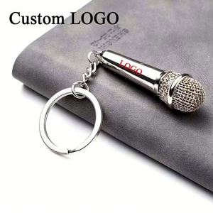 Porte-clés microphone miniature à motif floral - Idéal pour les promotions des amateurs de musique - Product Image 6