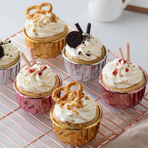 3oz addensato oro argento pellicola gocciolante rotolo resistente al calore torta tazza di carta Muffin portabicchieri Cupcake al forno - Product Image 4