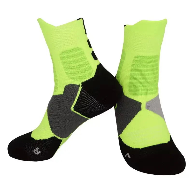 Custom Socks Towel bottom Non-Slip Athletic Soccer Grip Socks Anti Slip Football Basketball Socks For Men Women
