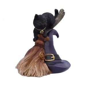 Adorno de Gato Negro Encantado - Artesanía de Resina para Halloween con Pose Mística, Decoración Hechizada para el Hogar y Fiestas - Product Image 2
