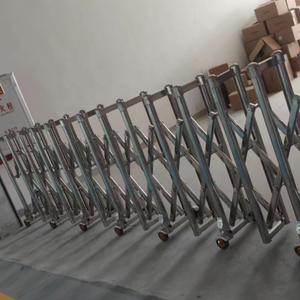 户外和庭院用便携式不锈钢手动伸缩式交通屏障可折叠安全路障围栏 - Product Image 3