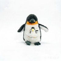 Peluche pingouin 3D mignonne multi-tailles en gros, design 2-en-1 avec poche, pingouin en peluche doux et sûr pour cadeau de bébé