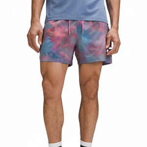Short d'entraînement de tennis pour hommes monocouche 4 sens extensible coupe ample couleur contrastée tissu satiné OEM service de vente en gros - Product Image 1