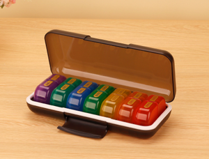 Boîte à pilules hebdomadaire haut de gamme grande capacité à 14 compartiments, design AM-PM avec couvercles verrouillables - Product Image 3