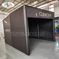 Tente de simulateur de golf gonflable portable commerciale avec écran de projection à impact, enclos d'entraînement de golf pour la location d'événements de club