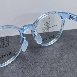 10 Pares <span class=keywords><strong>de</strong></span> <span class=keywords><strong>Almohadillas</strong></span> Nasales <span class=keywords><strong>de</strong></span> <span class=keywords><strong>Silicona</strong></span> Antideslizantes <span class=keywords><strong>para</strong></span> <span class=keywords><strong>Gafas</strong></span>, Herramienta <span class=keywords><strong>de</strong></span> Reparación <span class=keywords><strong>de</strong></span> <span class=keywords><strong>Almohadillas</strong></span> Nasales a Presión, Accesorios <span class=keywords><strong>para</strong></span> <span class=keywords><strong>Gafas</strong></span> <span class=keywords><strong>de</strong></span> Sol y Lentes - Product Image 2