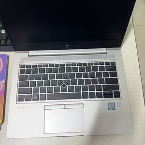 Laptop Aziendale HP EliteBook 830 G6 Usato, Intel Core I5-8a Generazione, Senza Memoria, Senza Unità a Stato Solido, 13.3 Pollici, Prezzo Basso, <span class=keywords><strong>8GB</strong></span> - Product Image 4