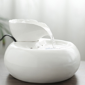 Fontaine à eau automatique en céramique pour chats, forme arrondie avec filtre circulant, mangeoire réutilisable pour petits animaux - Product Image 3